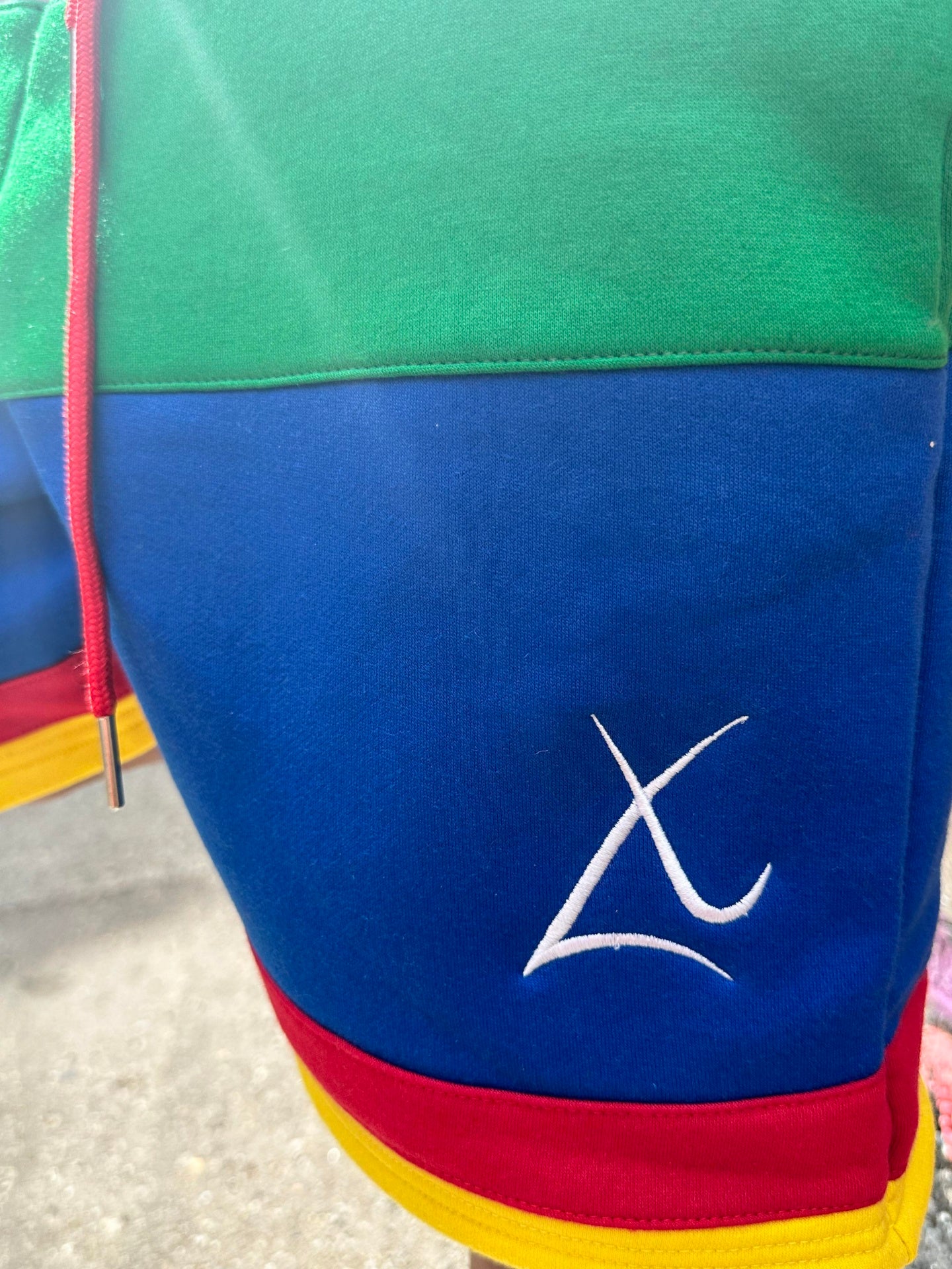 Xxtravagant Life Color Wave Classic Logo Shorts